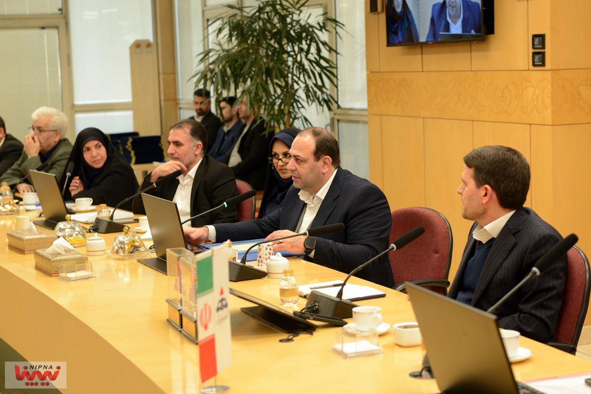 تقدیر مدیرعامل شرکت ملی صنایع پتروشیمی از اعضای کارگروه سلامت اداری NPC 1